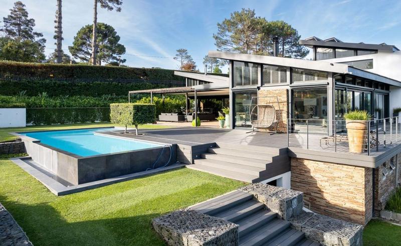 5 Bedroom Property for Sale in Bishopscourt Western Cape